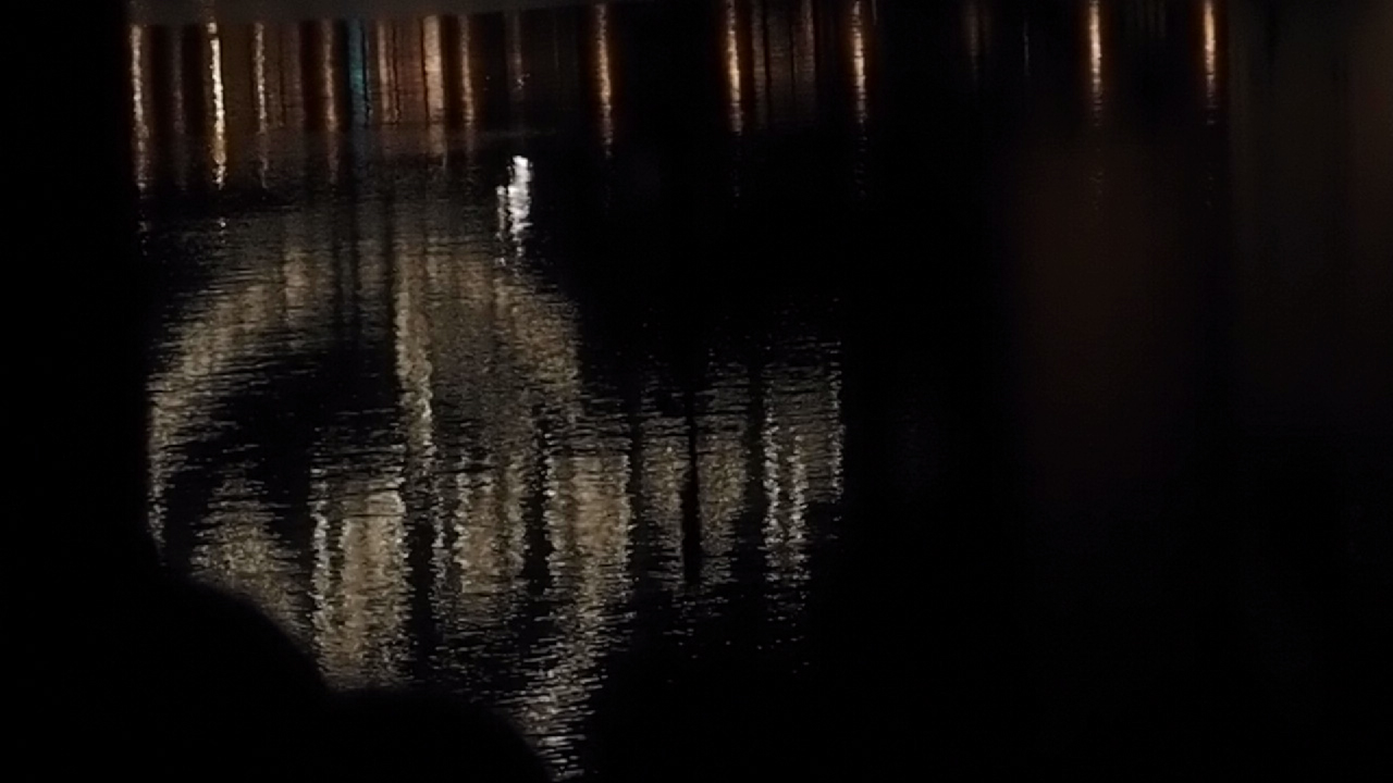 2020-12-30 Mond aufm Oberbaum (Fieldrecording Video)